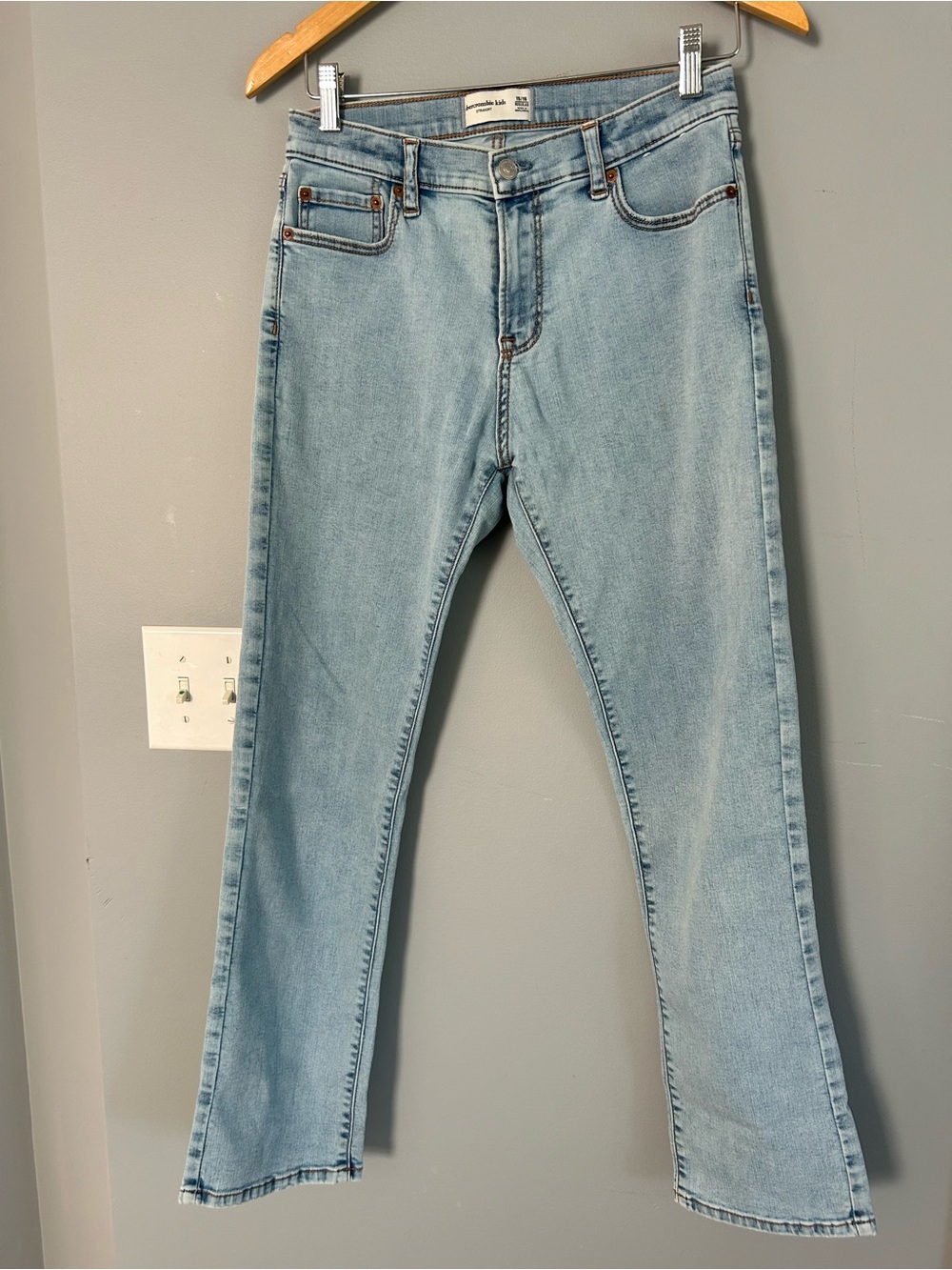 Light Wash boys Straight Jeans Abercrombie and Fitch